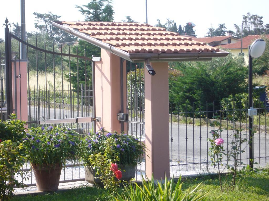 Appartamenti Ca'Melia Sarzana Room photo